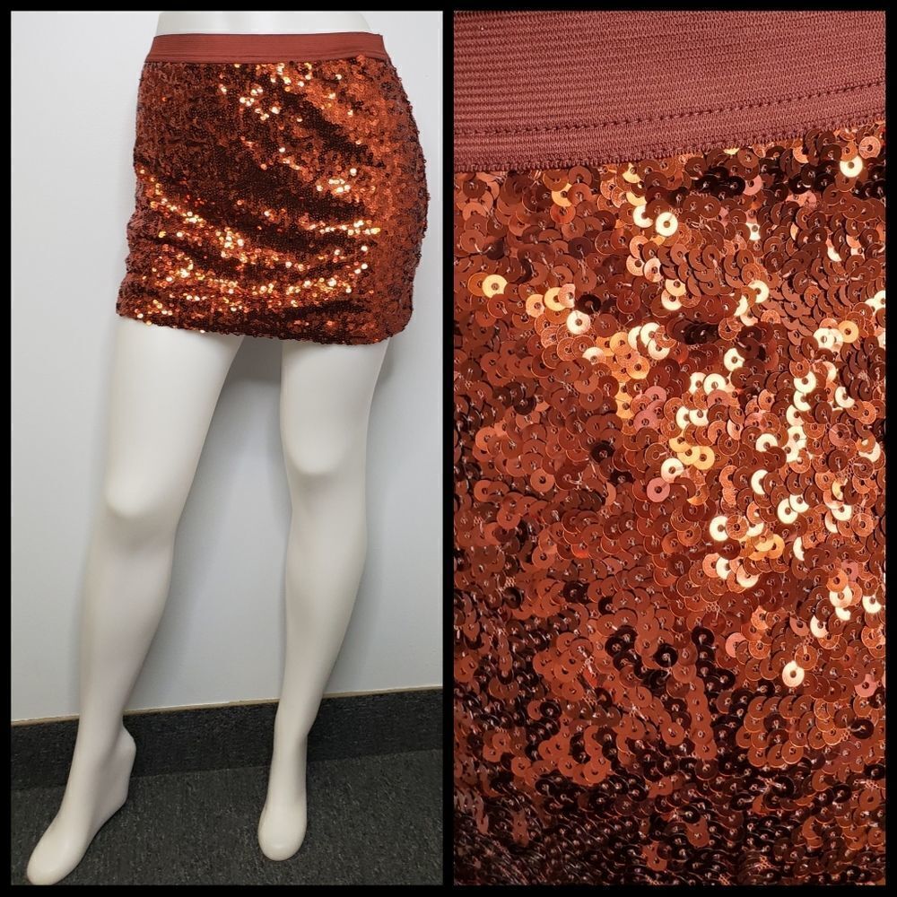 F21 red sequin pull‎ on elastic waist mini skirt L